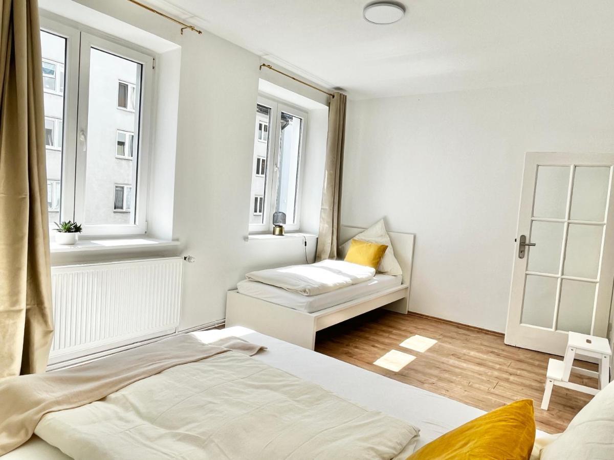 Design Apartment - Parking - Kingsize-Bett - 2X Bad - Zentrum Hanôver Exterior foto
